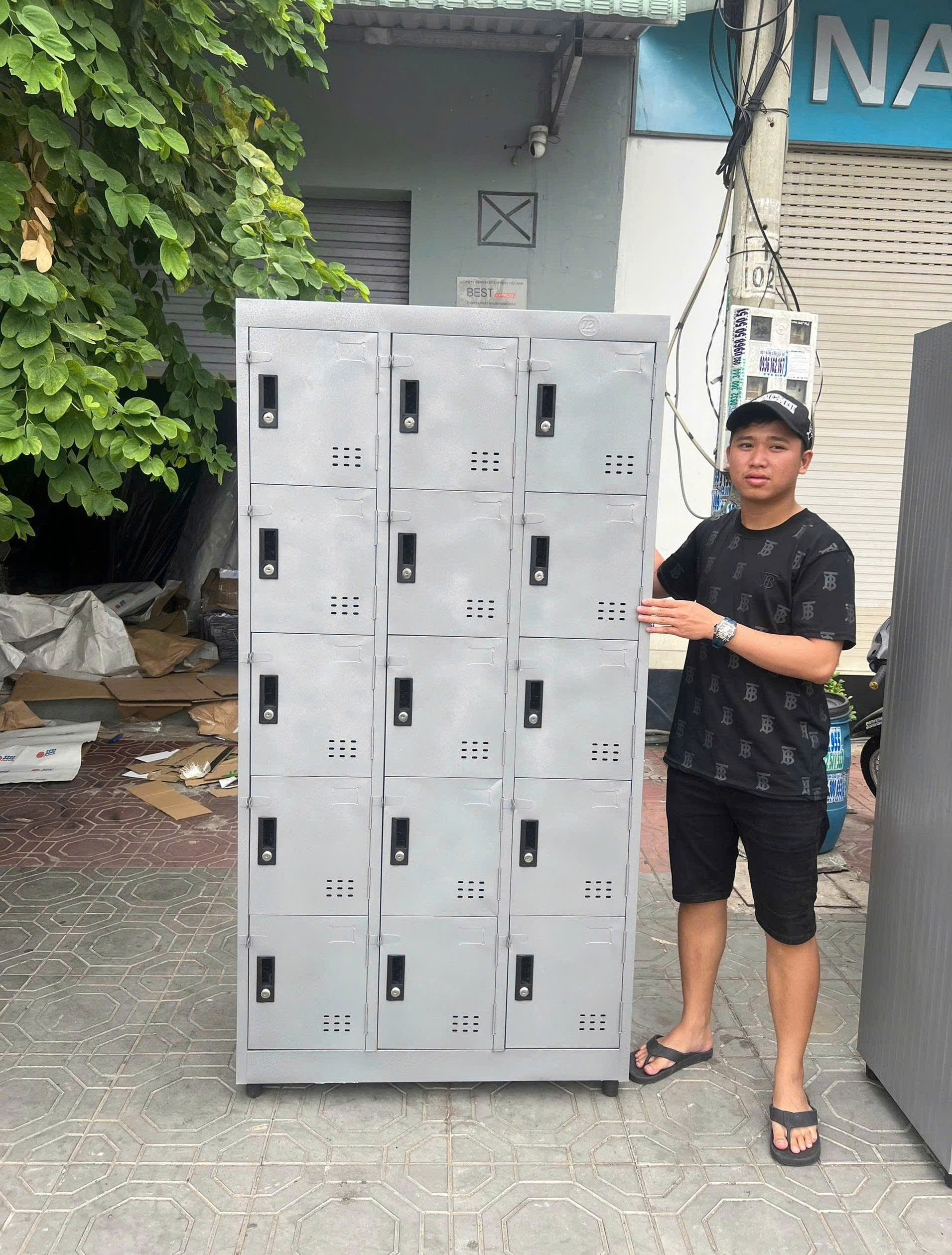 tu-locker-15-cua